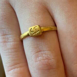 Satya Jewelry Gold Band With "OM" Engraved - Size 7.25